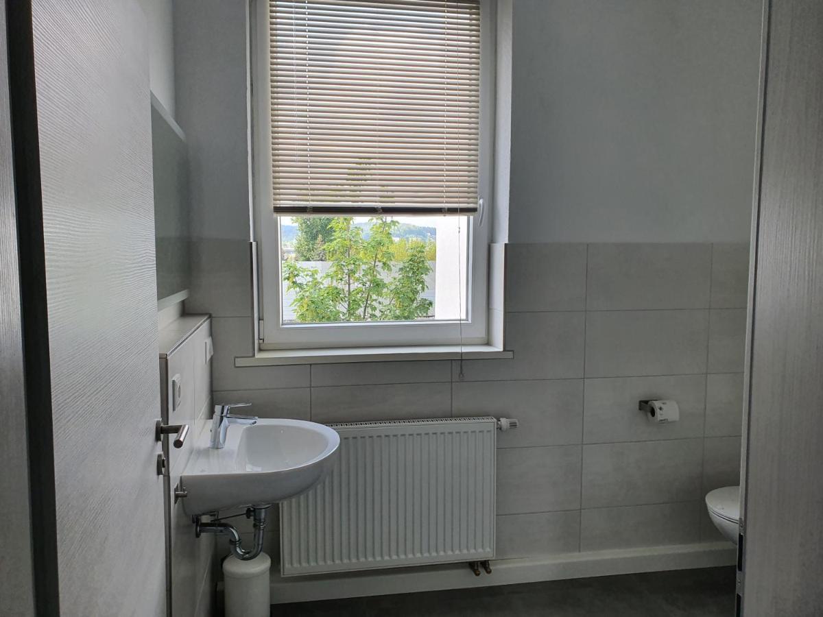 Zum Obstler - Gaststaette Und Pension Gera Exterior photo