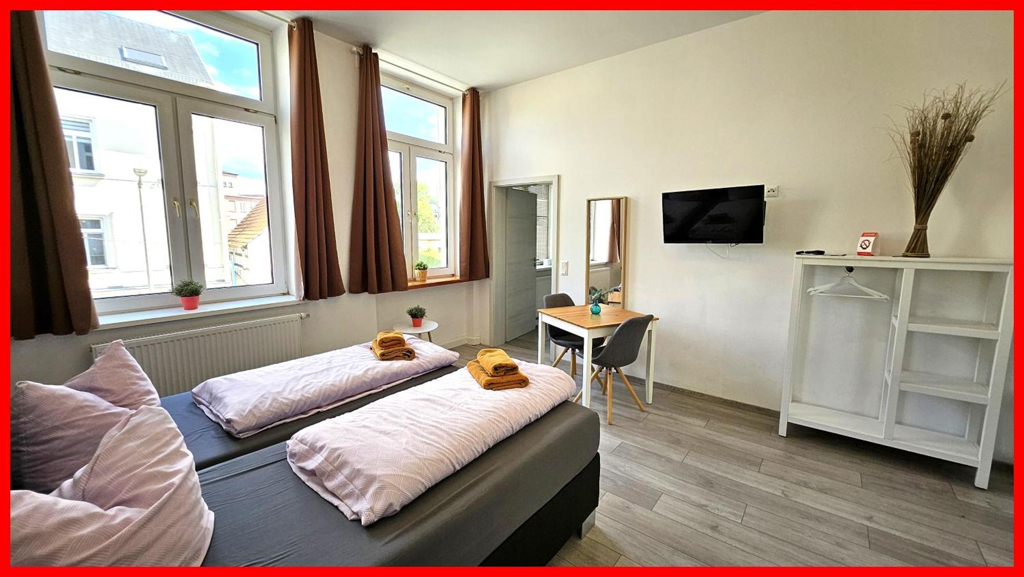 Zum Obstler - Gaststaette Und Pension Gera Exterior photo